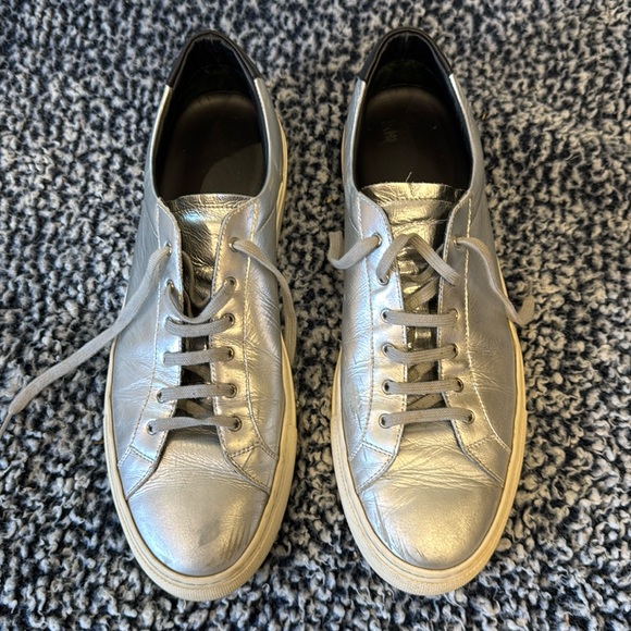 Common Projects silver low-tops - great sneakers in solid condition - minor wear - Picture 2 of 13